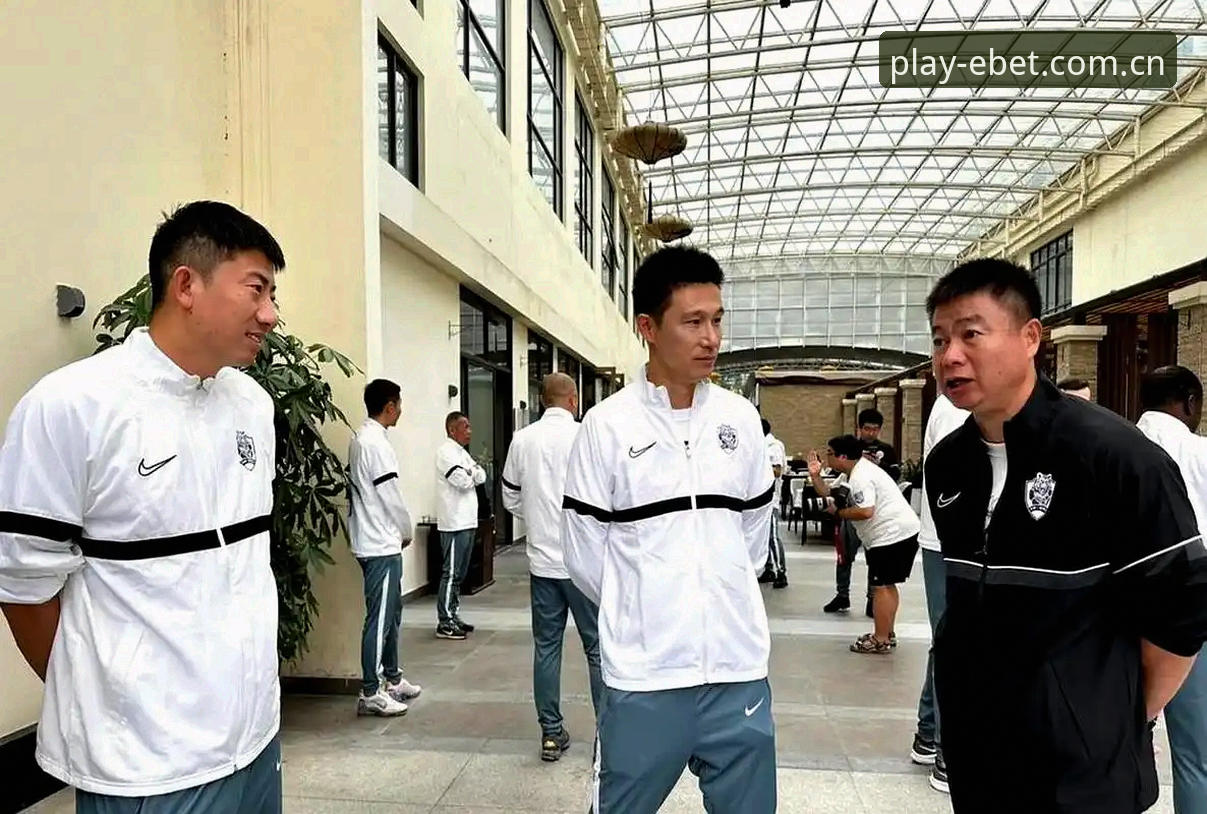 夏窗调整前，如何从津门虎备战细节中看懂中超操作门道？